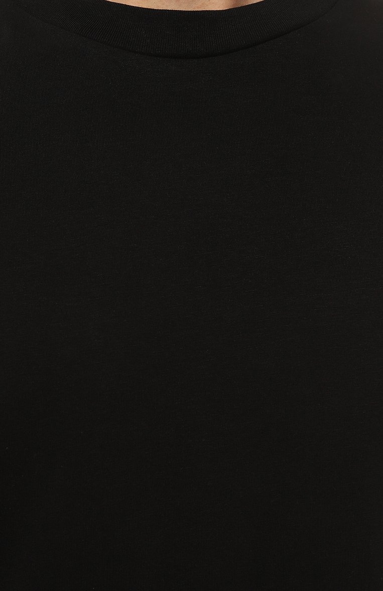 Мужская хлопковый лонгслив HINNOMINATE черного цвета, арт. HNM245 | Фото 5 (Рукава: Длинные; Принт: Без принта; Длина (для топов): Стандартные; Материал сплава: Проставлено; Материал внешний: Хлопок; Драгоценные камни: Проставлено; Стили: Кэжуэл)