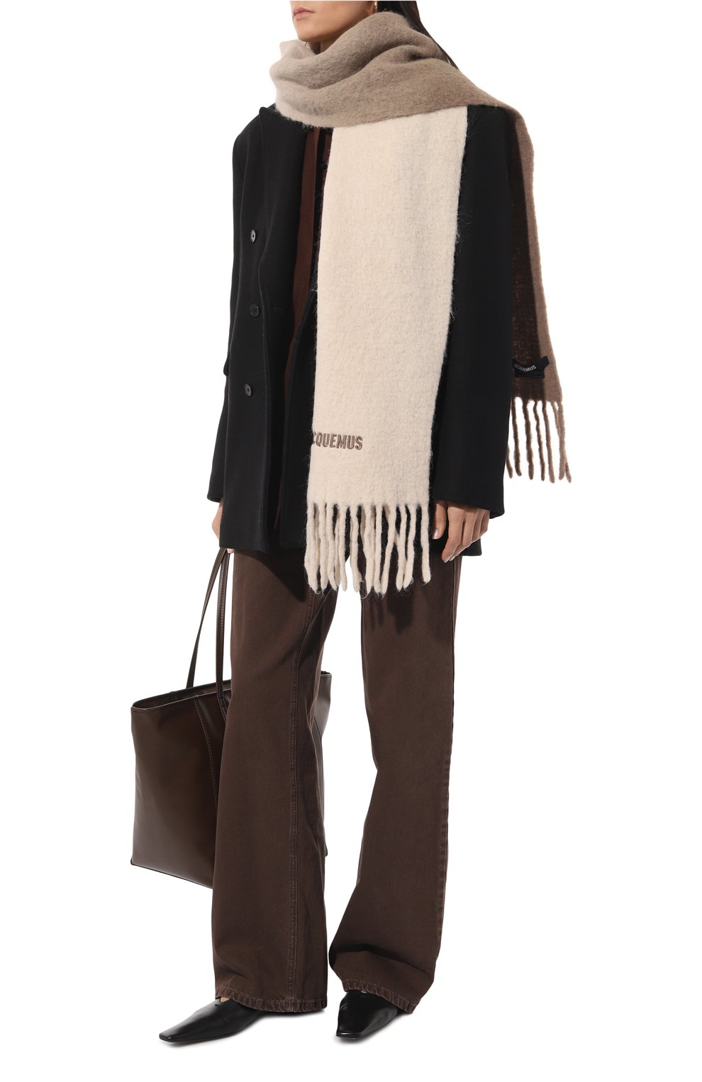 Шерстяной шарф JACQUEMUS светло-бежевого цвета по цене 33200 руб., арт. 23H/236AC574-5087, фото 3 Шерстяной шарф JACQUEMUS, арт. 23H/236AC574-5087, фото 3