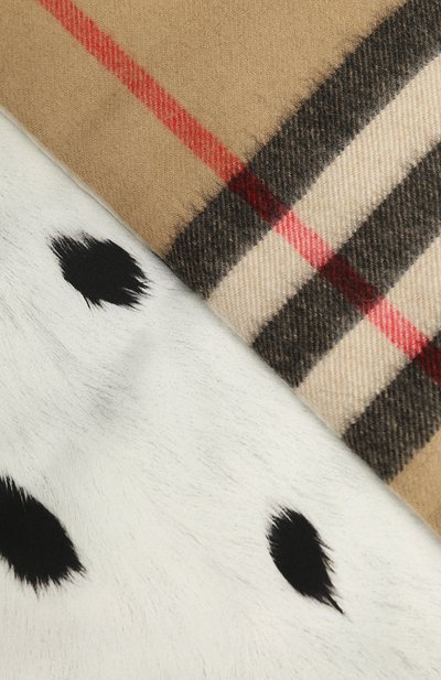 Кашемировый шарф BURBERRY белого цвета по цене 98300 руб., арт. 8024496, фото 2 Кашемировый шарф BURBERRY, арт. 8024496, фото 2