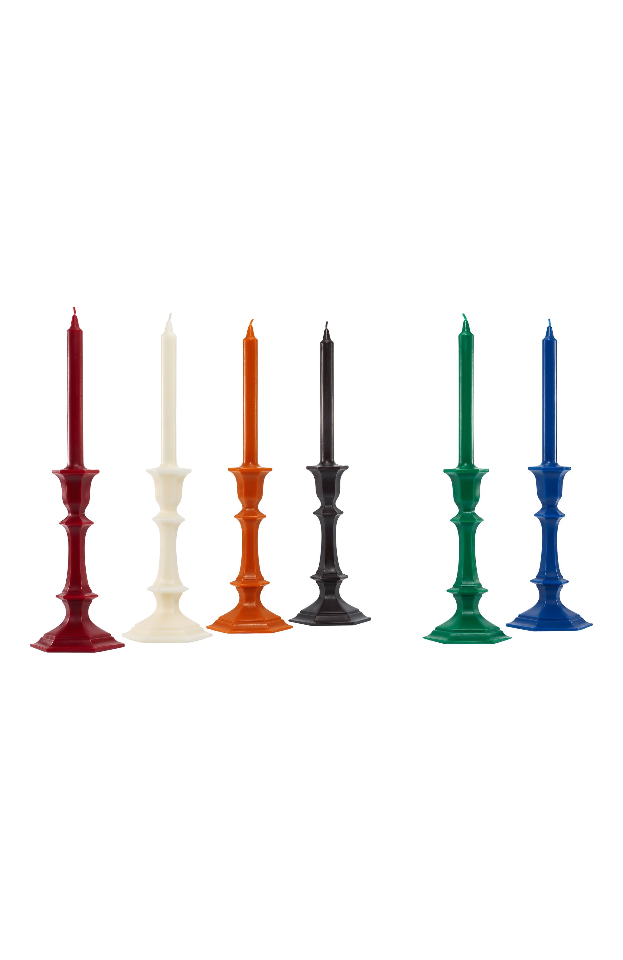 Свеча harcourt BACCARAT красного цвета по цене 15550 руб., арт. 2 816 961, фото 2 Свеча harcourt BACCARAT, арт. 2 816 961, фото 2