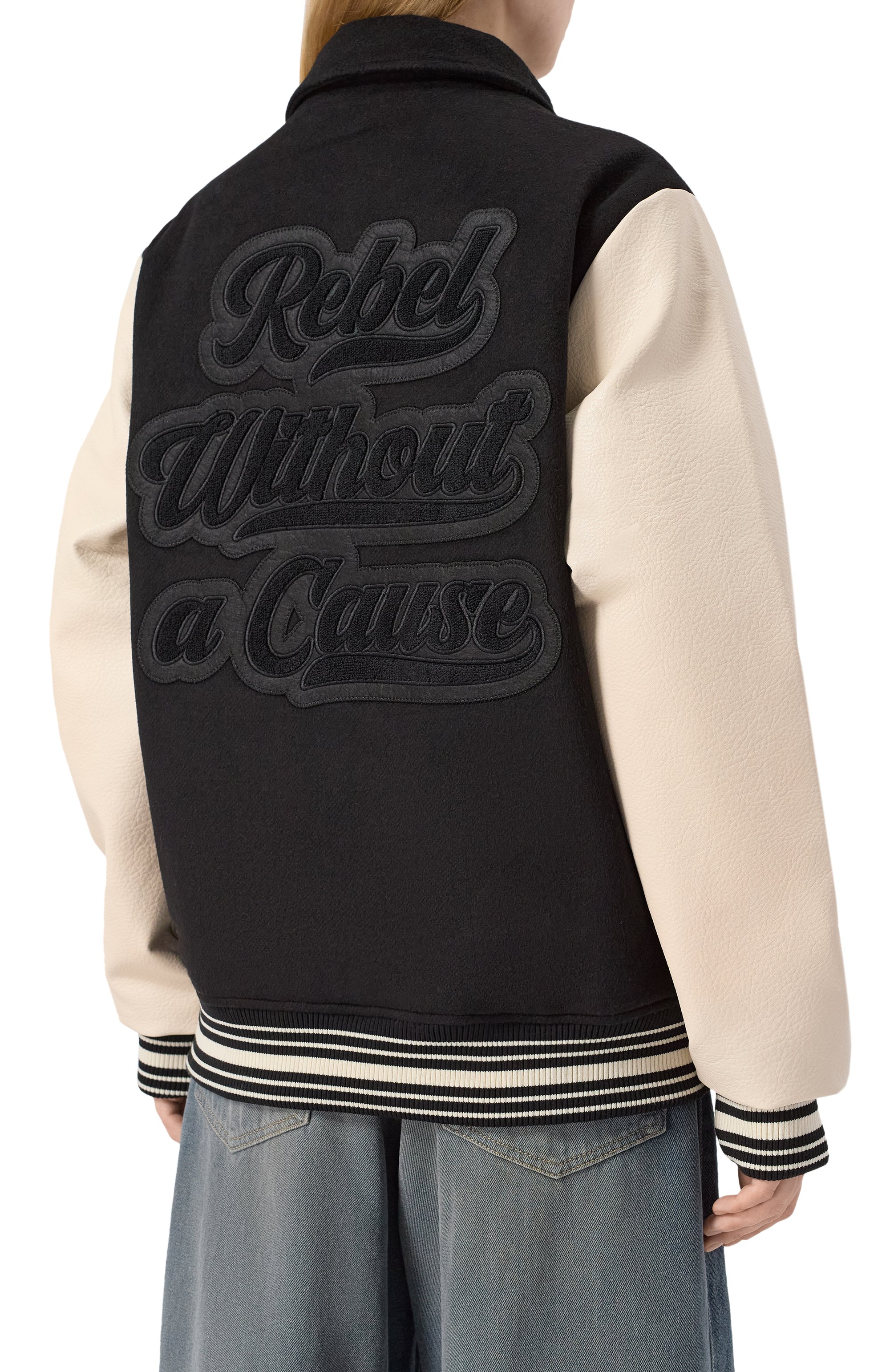 Бомбер COMME DES FUCKDOWN черного цвета по цене 39950 руб., арт. CFABM01304, фото 4 Бомбер COMME DES FUCKDOWN, арт. CFABM01304, фото 4