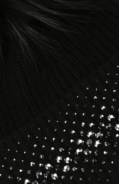 Кашемировая шапка WILLIAM SHARP черного цвета по цене 158500 руб., арт. A12-13/SILVER F0X DYED, фото 3 Кашемировая шапка WILLIAM SHARP, арт. A12-13/SILVER F0X DYED, фото 3