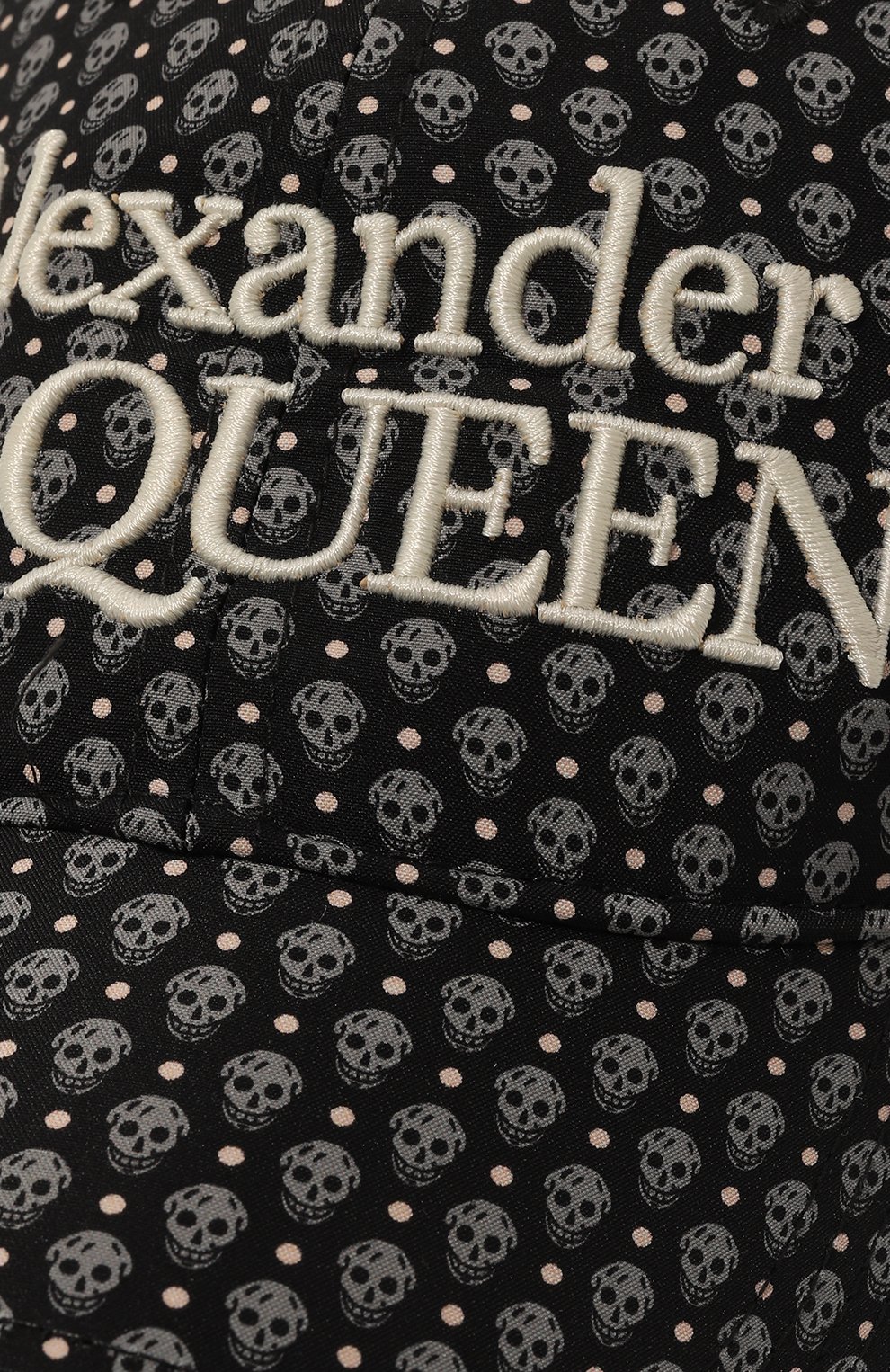 Бейсболка ALEXANDER MCQUEEN черно-белого цвета по цене 48850 руб., арт. 711304 4419Q, фото 4 Бейсболка ALEXANDER MCQUEEN, арт. 711304 4419Q, фото 4