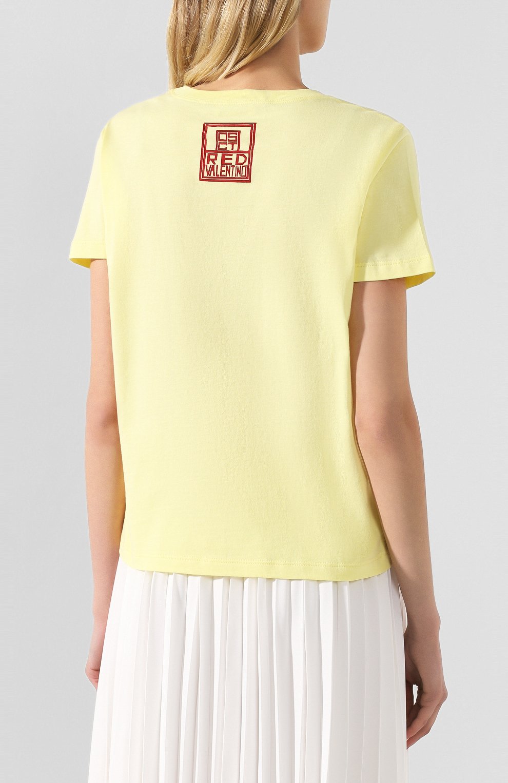 Хлопковая футболка REDVALENTINO желтого цвета по цене 11900 руб., арт. TR3MG05K/4Y2, фото 4 Хлопковая футболка REDVALENTINO, арт. TR3MG05K/4Y2, фото 4