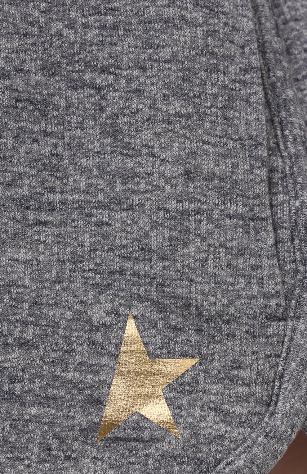 Хлопковые шорты GOLDEN GOOSE DELUXE BRAND серого цвета по цене 18200 руб., арт. GWP00879.P000522, фото 5 Хлопковые шорты GOLDEN GOOSE DELUXE BRAND, арт. GWP00879.P000522, фото 5