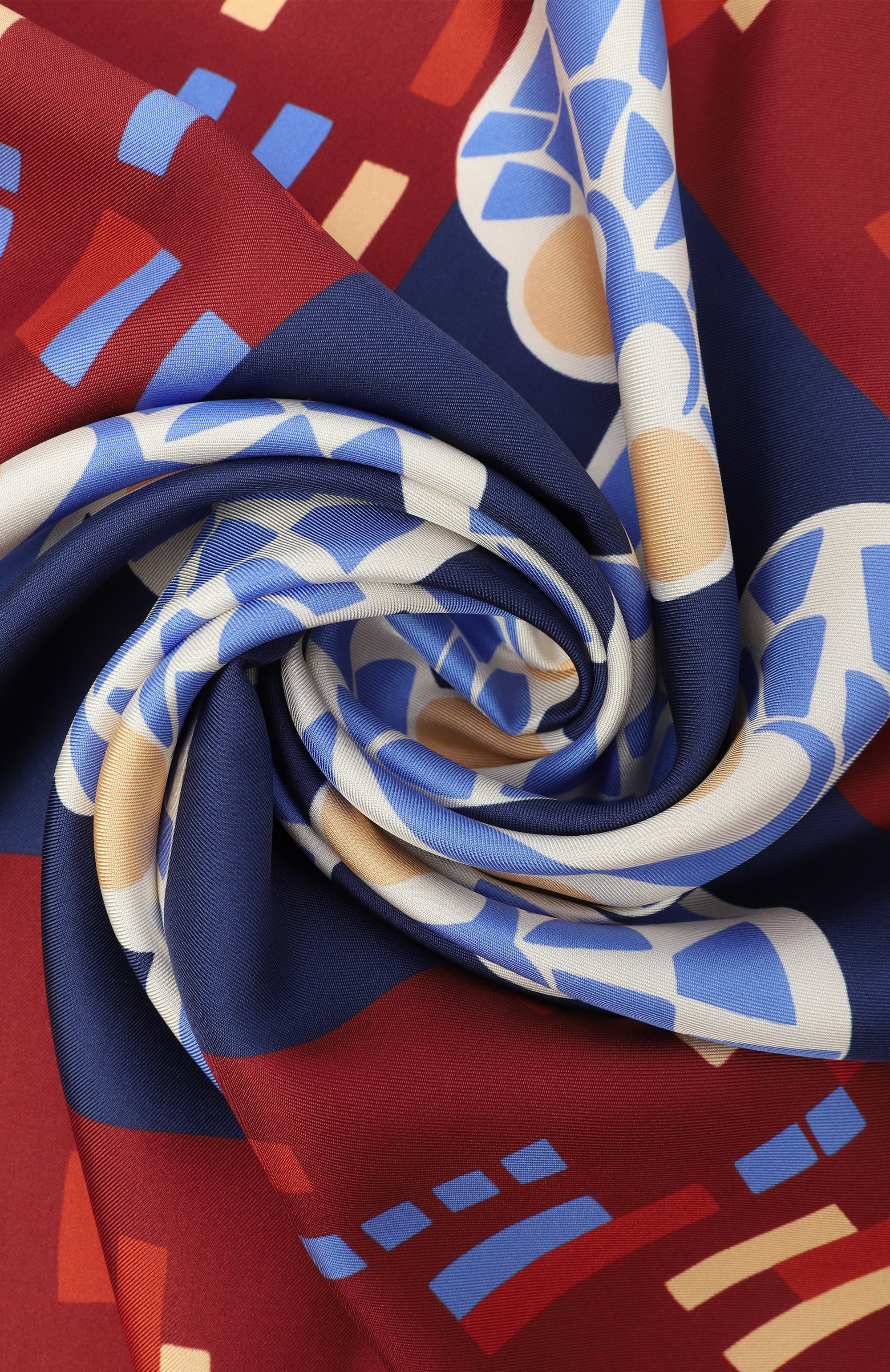 Шелковый платок PETITJEAN PARIS бордового цвета по цене 32000 руб., арт. 15C14, фото 3 Шелковый платок PETITJEAN PARIS, арт. 15C14, фото 3