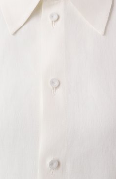 Женская льняная рубашка JIL SANDER молочного цвета, арт. J02DL0205/J60001 | Фото 6 (Материал в�нешний: Лен; Материал сплава: Проставлено; Рукава: Длинные; Длина (для топов): Стандартные; Драгоценные камни: Проставлено; Женское Кросс-КТ: Рубашка-одежда; Принт: Без принта; Стили: Классический; Кросс-КТ: костюм)