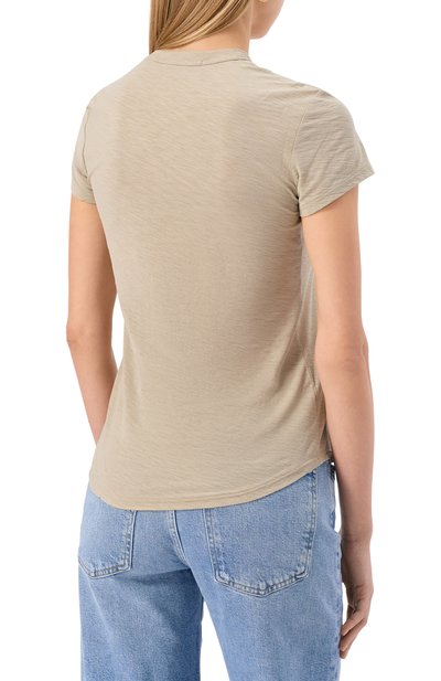 Хлопковая футболка JAMES PERSE бежевого цвета по цене 19200 руб., арт. WUA3037, фото 4 Хлопковая футболка JAMES PERSE, арт. WUA3037, фото 4