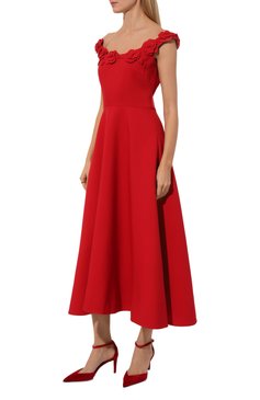 Женское платье из шерсти и шелка VALENTINO красного цвета, арт. 5B3VA9G51CF | Фото 3 (Материал внешний: Шерсть, Шелк; Материал сплава: Проставлено; Драгоценные камни: Проставлено; Длина Ж (юбки, платья, шорты): Миди; Женское Кросс-КТ: Платье-одежда; Стили: Романтичный; Рукава: На бретелях; Случай: Вечерний)