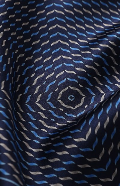 Шелковый платок ZILLI темно-синего цвета по цене 8995 руб., арт. 50196/HANDKERCHIEF, фото 3 Шелковый платок ZILLI, арт. 50196/HANDKERCHIEF, фото 3