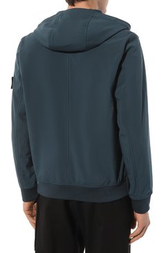 Мужская куртка STONE ISLAND бирюзового цвета, арт. 7515Q0122 | Фото 4 (Кросс-КТ: Куртка, Ветровка; Рукава: Длинные; Материал внешний: Синтетический материал; Материал сплава: Проставлено; Материал подклада: Синтетический материал; Драгоценные камни: Проставлено; Длина (верхняя одежда): Короткие; Стили: Кэжуэл)