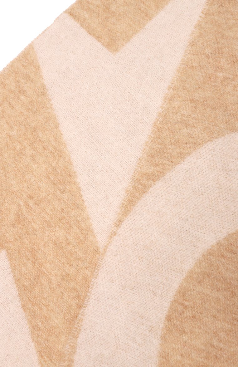 Женский шарф A.P.C. бежевого цвета, арт. W0A0V-M15176 | Фото 3 (Материал: Текстиль, Шерсть; Материал сплава: Проставлено; Нос: Не проставлено)