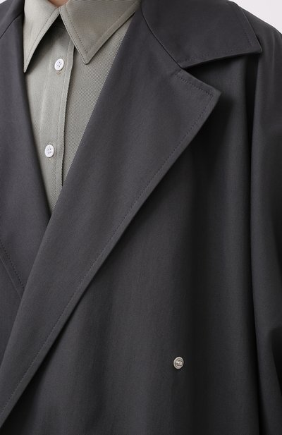 Хлопковый плащ BOTTEGA VENETA серого цвета по цене 190500 руб., арт. 632789/VKUM0, фото 5 Хлопковый плащ BOTTEGA VENETA, арт. 632789/VKUM0, фото 5