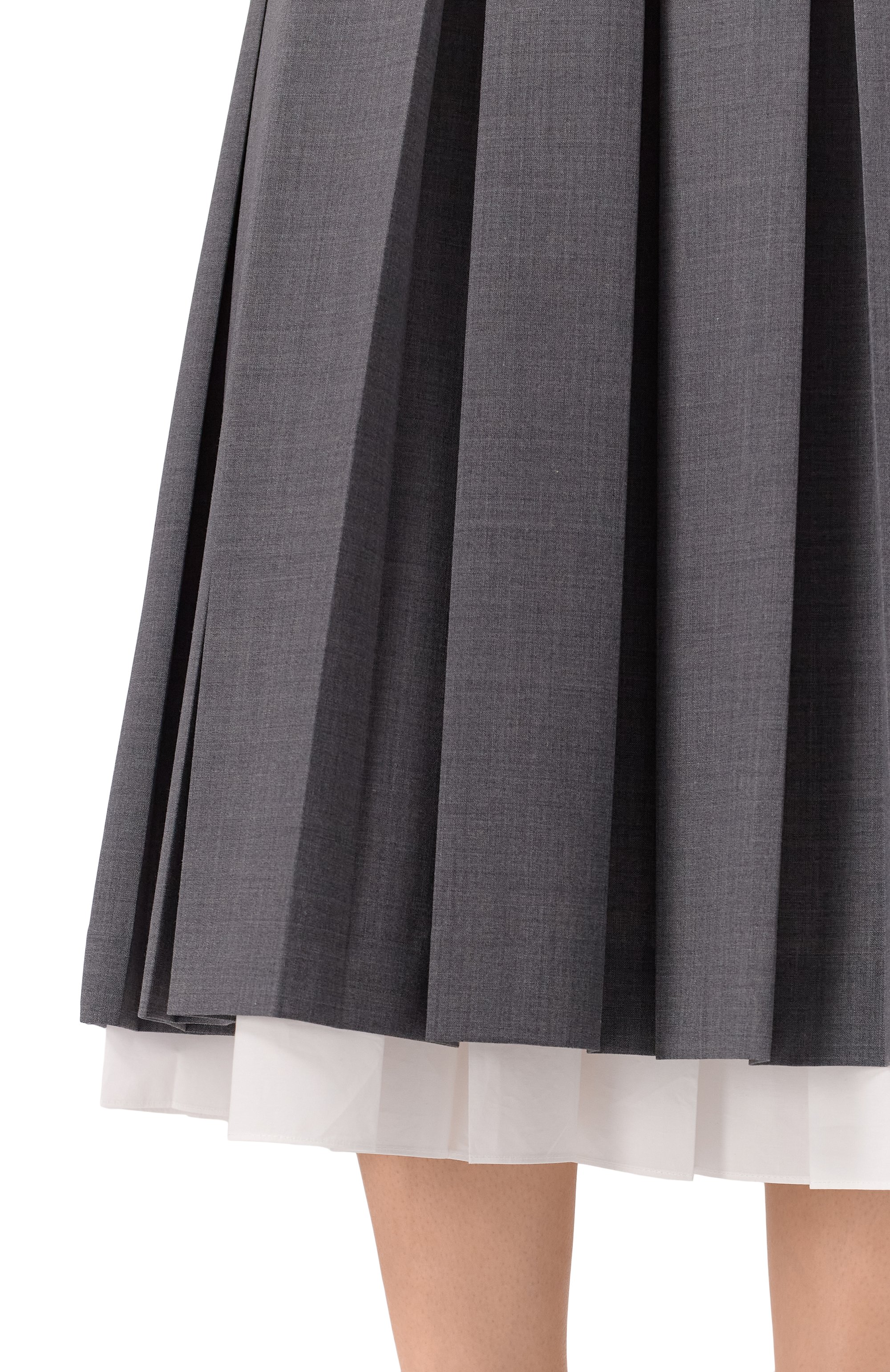 Плиссированная юбка JUUN.J серого цвета по цене 92400 руб., арт. JW5427W53, фото 5 Плиссированная юбка JUUN.J, арт. JW5427W53, фото 5