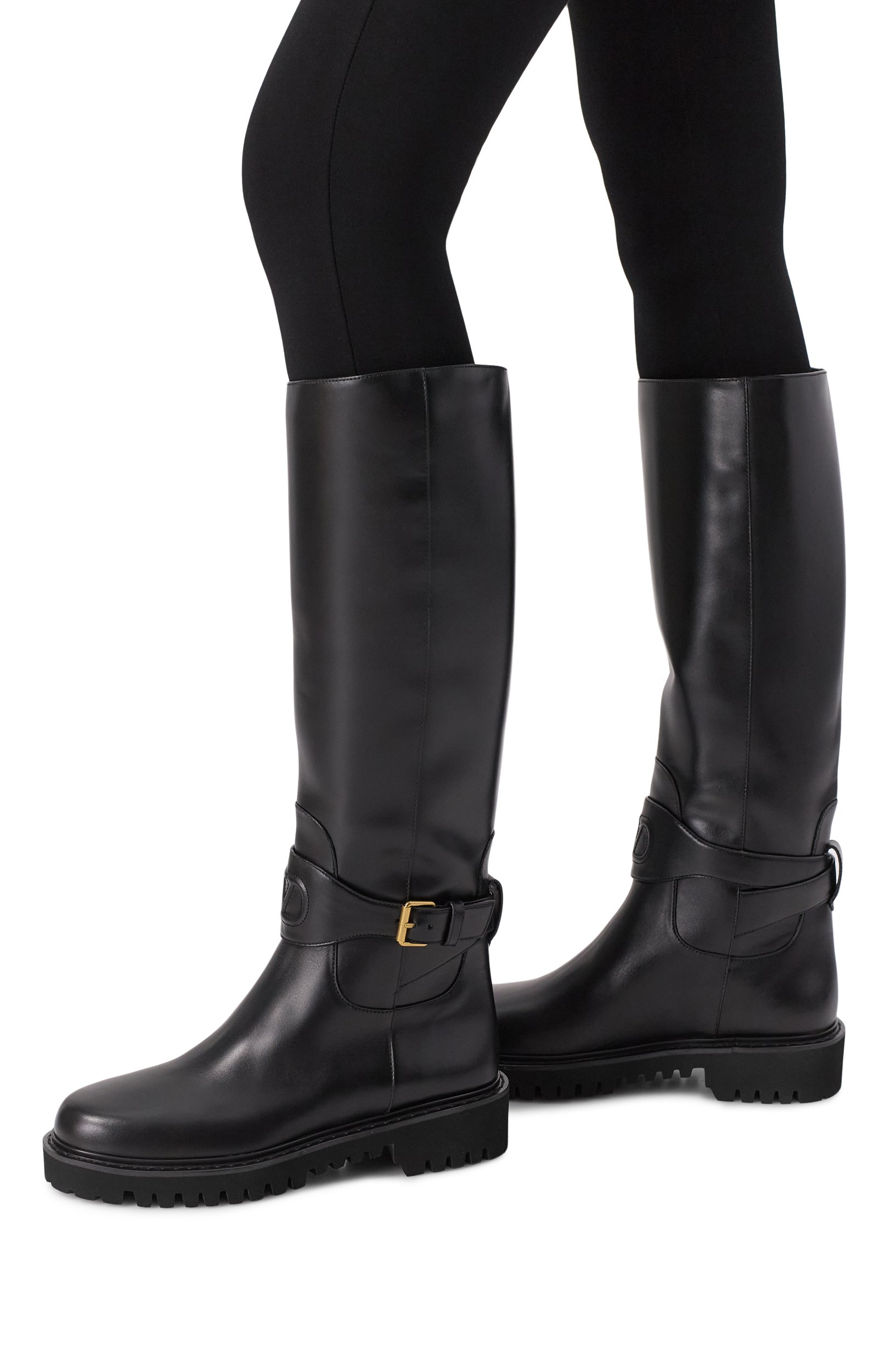 Кожаные сапоги vlogo signature VALENTINO черного цвета по цене 225000 руб., арт. 9W2S0QA3/VQK, фото 2 Кожаные сапоги vlogo signature VALENTINO, арт. 9W2S0QA3/VQK, фото 2