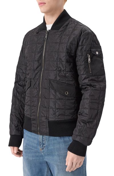 Бомбер DOLCE & GABBANA черного цвета по цене 231500 руб., арт. G9BRBT/FUS22, фото 3 Бомбер DOLCE & GABBANA, арт. G9BRBT/FUS22, фото 3