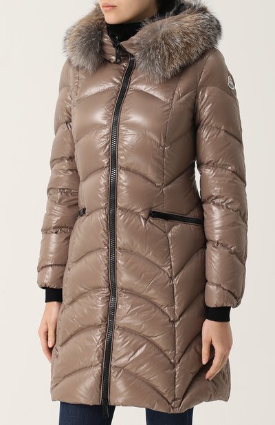 Стеганый пуховик с меховой отделкой капюшона MONCLER, арт. C2-093-49980-25-68950, фото 3