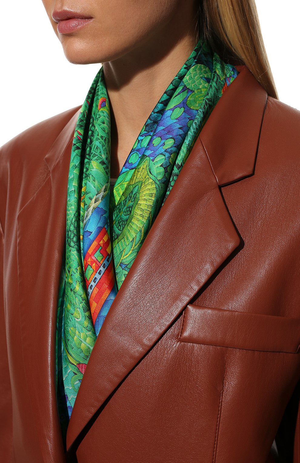 Шелковый платок nile KIRILL OVCHINNIKOV зеленого цвета по цене 35200 руб., арт. 135\NL, фото 2 Шелковый платок nile KIRILL OVCHINNIKOV, арт. 135\NL, фото 2