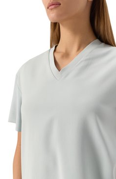 Женский шелковый топ KITON светло-голубого цвета, арт. D59421K0923F03 | Фото 5 (Материал сплава: Проставлено; Материал внешний: Шелк; Длина (для топов): Стандартные; Рукава: Короткие; Драгоценные камни: Проставлено; Стили: Кэжуэл)