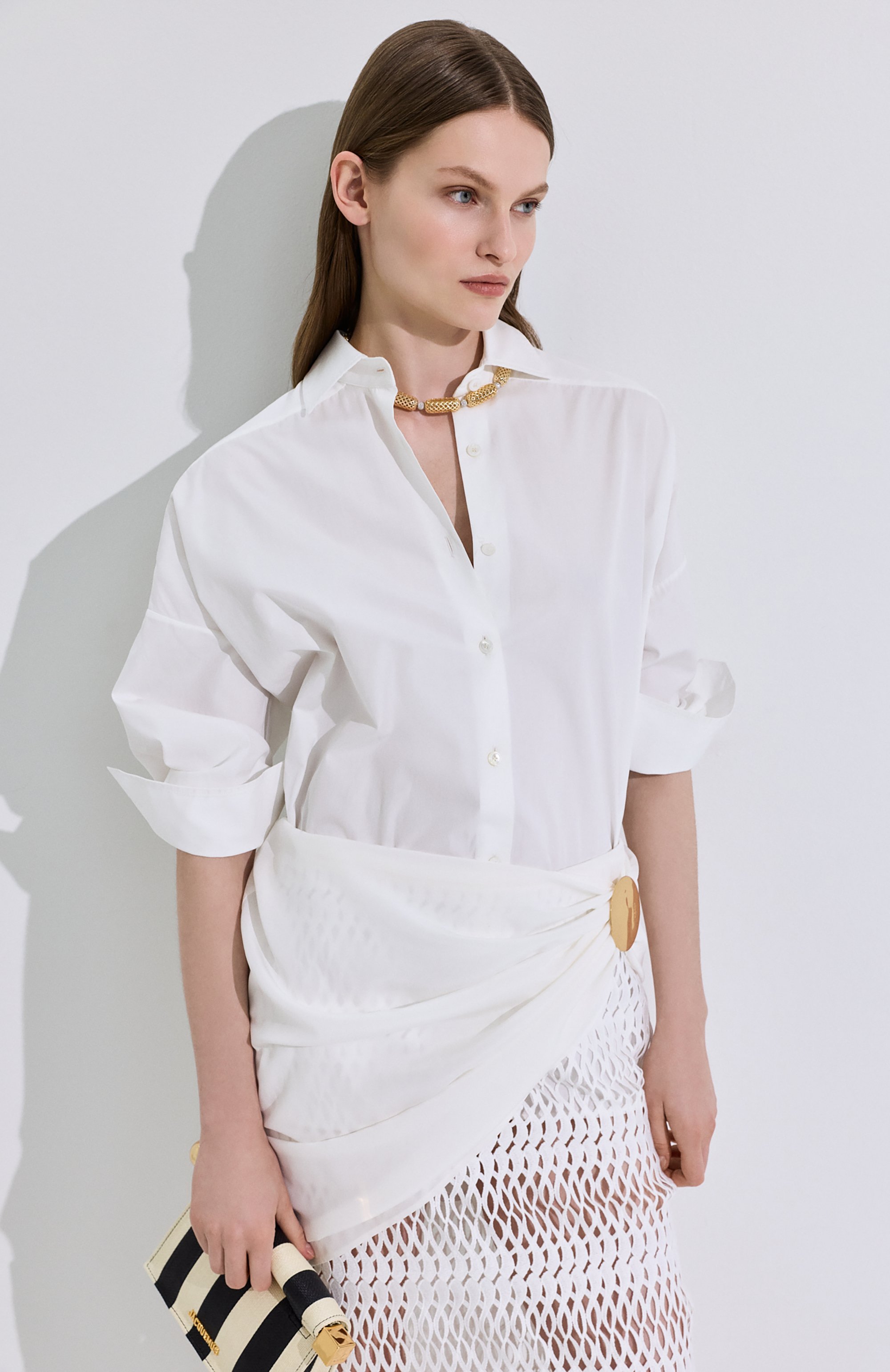 Клатч le rond carre JACQUEMUS черно-белого цвета по цене 121500 руб., арт. 26EBAW00392/AE00076, фото 7 Клатч le rond carre JACQUEMUS, арт. 26EBAW00392/AE00076, фото 7