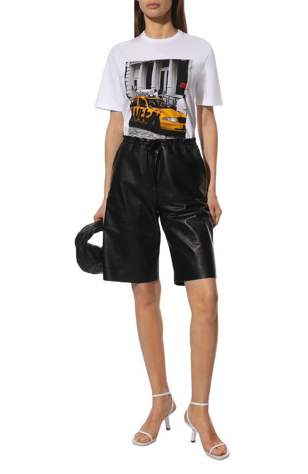 Хлопковая футболка ALEXANDER MCQUEEN белого цвета по цене 34950 руб., арт. 701258/QZAFT, фото 2 Хлопковая футболка ALEXANDER MCQUEEN, арт. 701258/QZAFT, фото 2