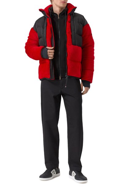 Пуховик maglia MONCLER GRENOBLE красного цвета по цене 136500 руб., арт. 8G50700/809EG, фото 2 Пуховик maglia MONCLER GRENOBLE, арт. 8G50700/809EG, фото 2