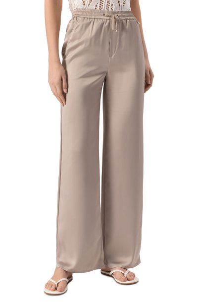 Атласные брюки HERNO бежевого цвета по цене 29150 руб., арт. PT000008D/12506, фото 3 Атласные брюки HERNO, арт. PT000008D/12506, фото 3