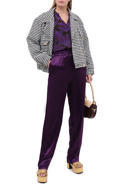 Брюки из вискозы DRIES VAN NOTEN фиолетового цвета по цене 47800 руб., арт. 202-10902-1042, фото 2 Брюки из вискозы DRIES VAN NOTEN, арт. 202-10902-1042, фото 2