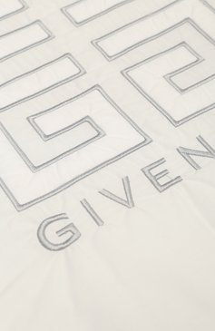 Детского хлопковый плед GIVENCHY белого цвета, арт. H90116 | Фото 2 (Материал: Хлопок, Текстиль; Региональные ограничения белый список (Axapta Mercury): Не проставлено; Нос: Не проставлено)
