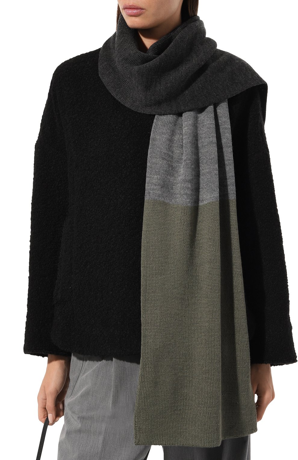 Шарф A.T.T. темно-серого цвета по цене 9890 руб., арт. 2371/10, фото 3 Шарф A.T.T., арт. 2371/10, фото 3