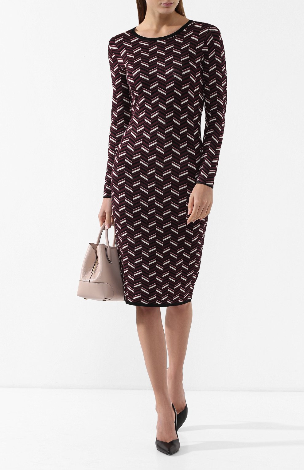 Платье из вискозы MICHAEL MICHAEL KORS бордового цвета по цене 23050 руб., арт. MH88YDZAKL, фото 2 Платье из вискозы MICHAEL MICHAEL KORS, арт. MH88YDZAKL, фото 2