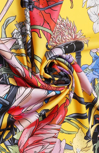 Шелковый платок color code RADICAL CHIC разноцветного цвета по цене 19760 руб., арт. 672281.07.02, фото 3 Шелковый платок color code RADICAL CHIC, арт. 672281.07.02, фото 3