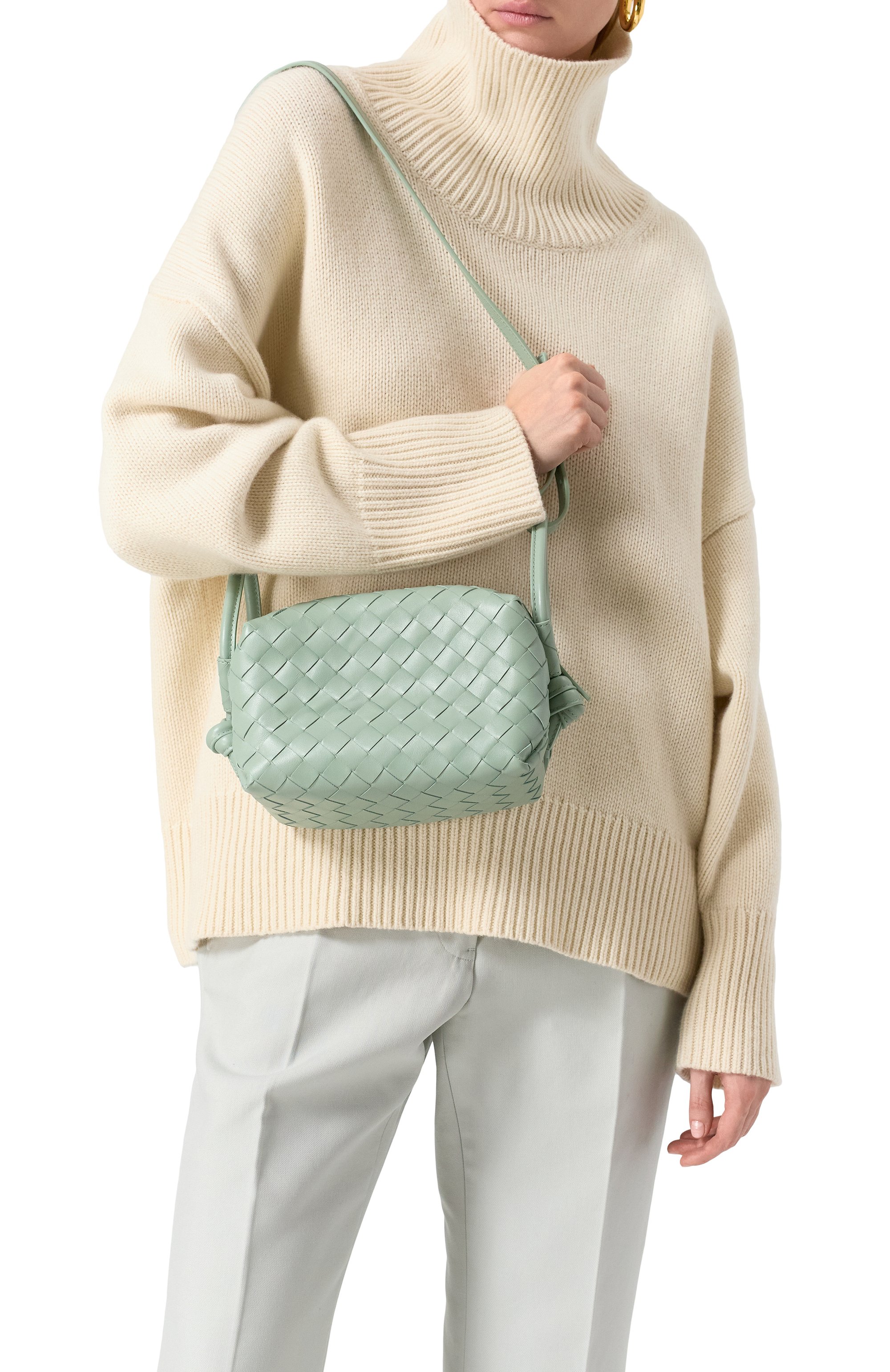 Сумка loop small BOTTEGA VENETA, арт. 796615/V2HL1, фото 2