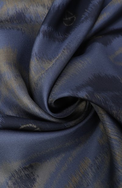 Шелковая шаль GIORGIO ARMANI темно-синего цвета по цене 127500 руб., арт. GW001976/AF19165, фото 3 Шелковая шаль GIORGIO ARMANI, арт. GW001976/AF19165, фото 3