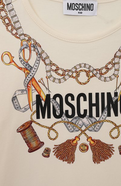 Хлопковая футболка MOSCHINO кремового цвета по цене 13300 руб., арт. HDM056/LBA11/4A-8A, фото 3 Хлопковая футболка MOSCHINO, арт. HDM056/LBA11/4A-8A, фото 3