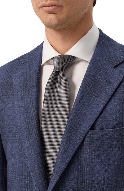 Шелковый галстук KITON серого цвета по цене 41650 руб., арт. UCRVKPC03M19, фото 2 Шелковый галстук KITON, арт. UCRVKPC03M19, фото 2