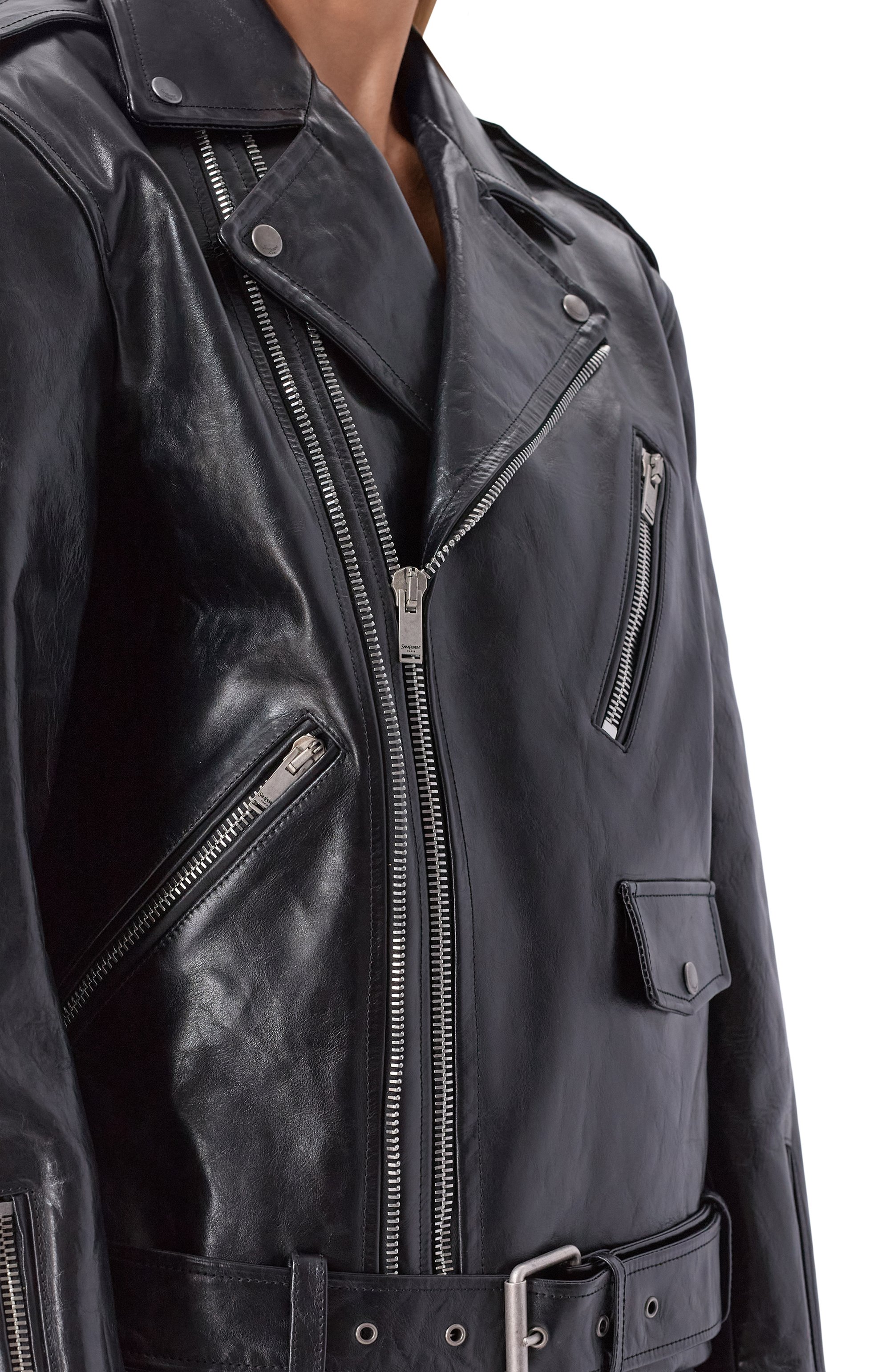 Кожаная куртка SAINT LAURENT черного цвета по цене 1360000 руб., арт. 865076/YCUX2, фото 5 Кожаная куртка SAINT LAURENT, арт. 865076/YCUX2, фото 5