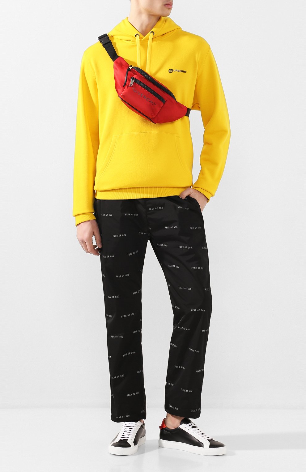 Текстильная поясная сумка GIVENCHY красного цвета по цене 69250 руб., арт. BK5037K0WA, фото 2 Текстильная поясная сумка GIVENCHY, арт. BK5037K0WA, фото 2