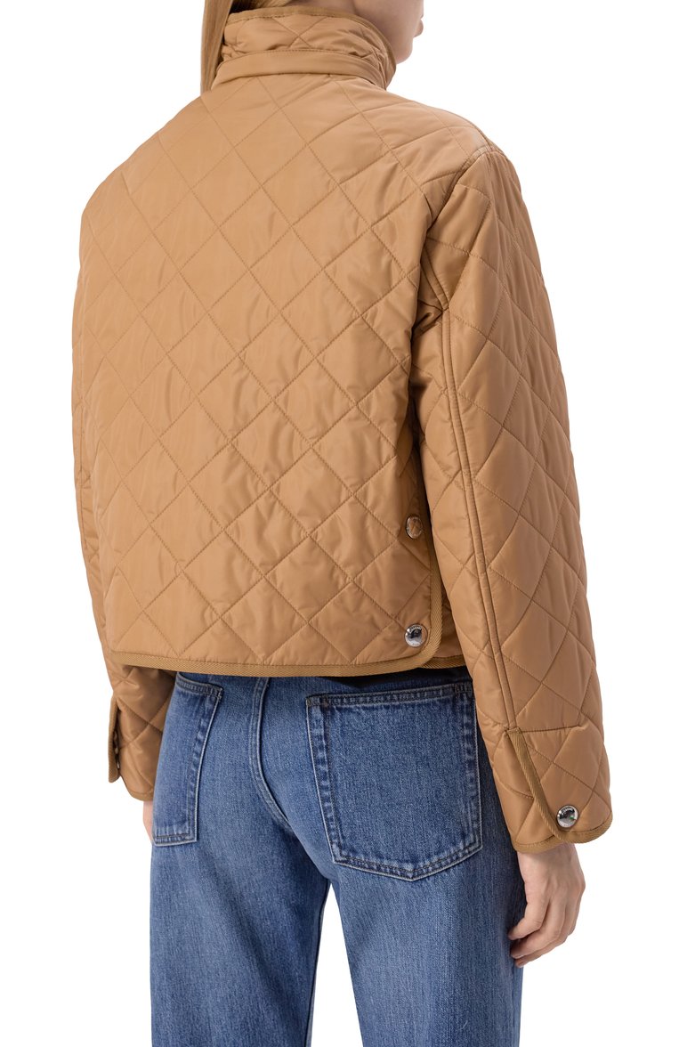Женская куртка BURBERRY бежевого цвета, арт. 8070969 | Фото 8 (Длина (верхняя одежда): Короткие; Материал подклада: Синтетический материал; Рукава: Длинные; Материал сплава: Проставлено; Драгоценные камни: Проставлено; Кросс-КТ: Куртка, Легкие; Стили: Кэжуэл; Материал внешний: Синтетический материал)