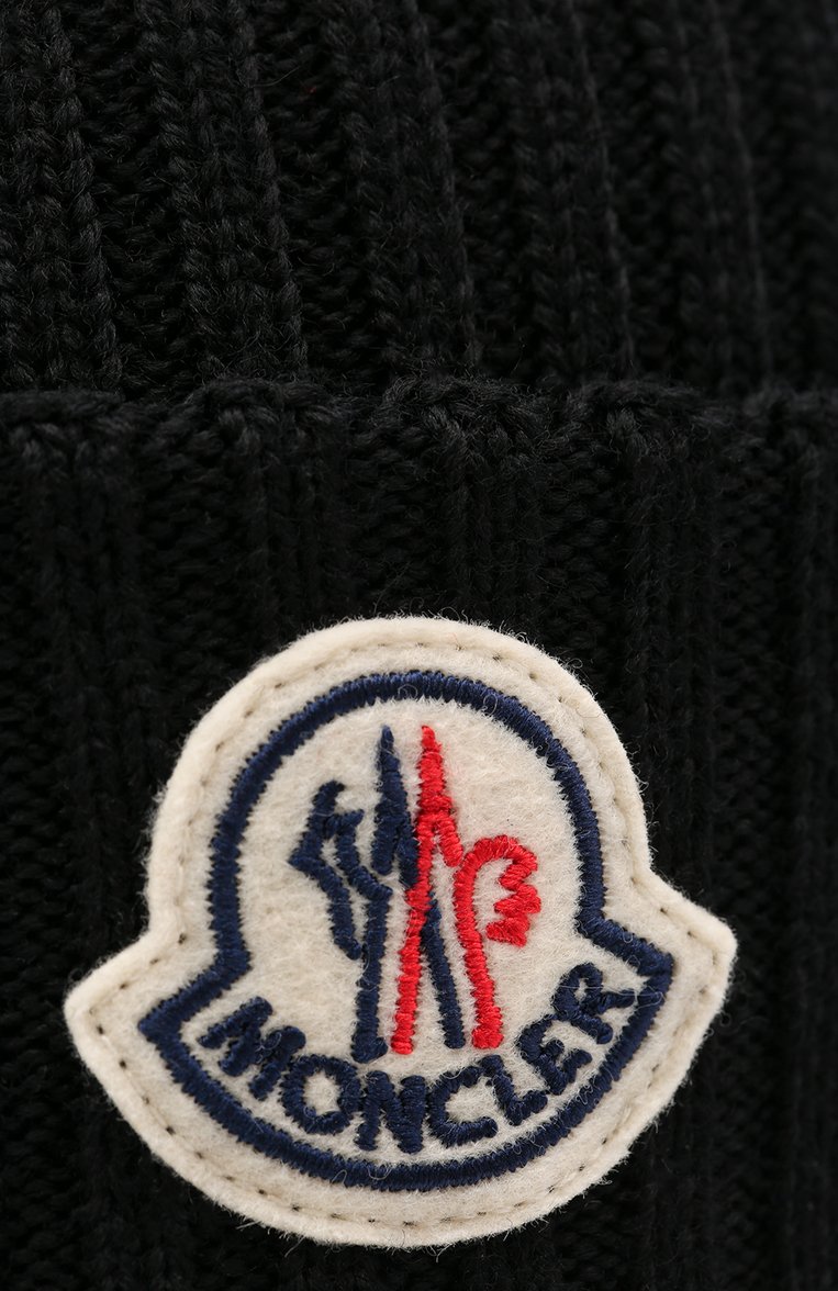 Мужская шерстяная шапка MONCLER черного цвета, арт. G2-091-3B000-29-A9576 | Фото 3 (Материал: Текстиль, Шерсть; Региональные ограничения белый список (Axapta Mercury): Не проставлено; Кросс-КТ: Трикотаж; Материал сплава: Проставлено; Нос: Не проставлено)