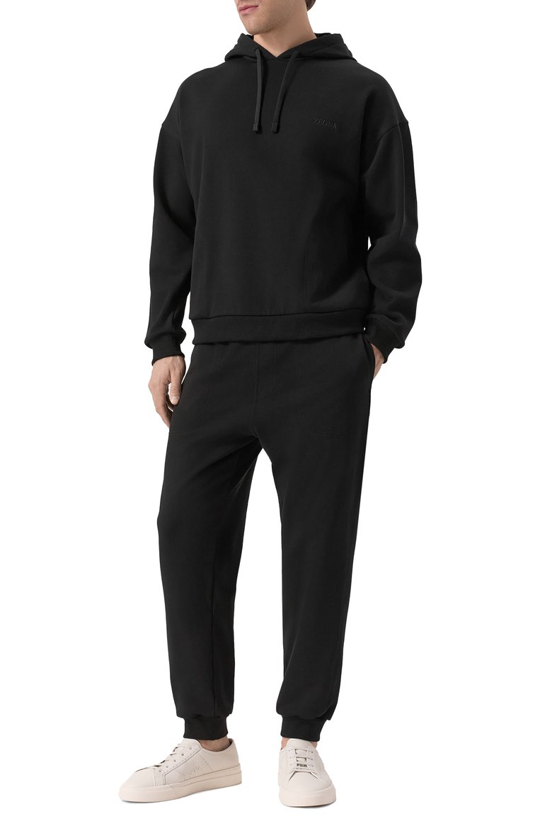 Мужские хлопковые джоггеры ZEGNA черного цвета, арт. N6N00/194 | Фото 2 (Автоматизация ТО: Прос�тавлено; Длина (брюки, джинсы): Стандартные; Автоматизация состава: Проставлено; Материал внешний: Хлопок; Силуэт М (брюки): Джоггеры; Стили: Спорт-шик)