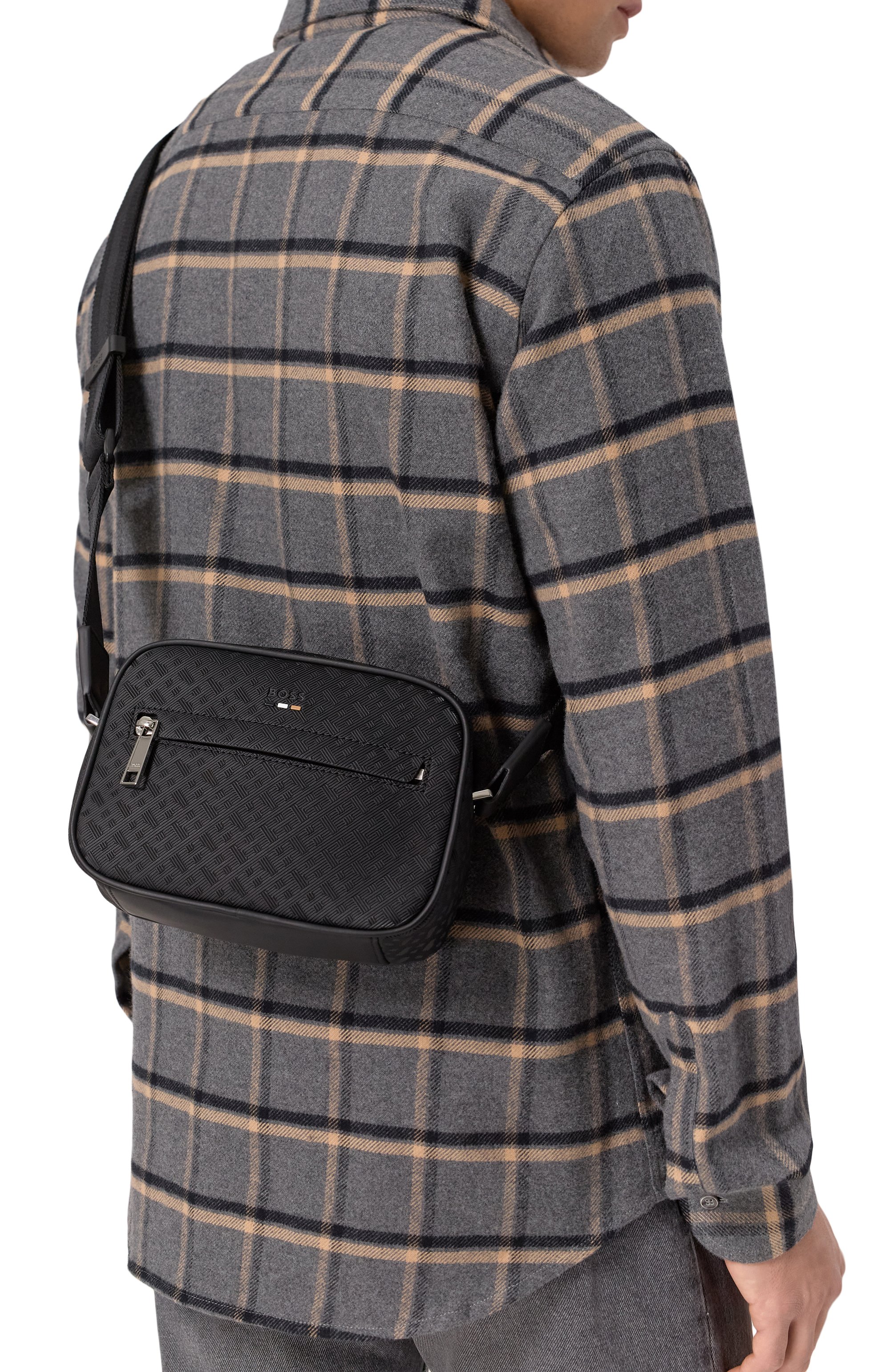 Сумка ray BOSS черного цвета по цене 20950 руб., арт. 50548071, фото 2 Сумка ray BOSS, арт. 50548071, фото 2