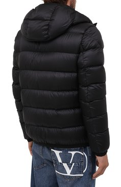 Мужская пуховик myosotis MONCLER черного цвета, арт. G2-091-1A000-97-53334 | Фото 4 (Рукава: Длинные; Материал утеплителя: Пух и перо; Материал внешний: Синтетический материал; Материал подклада: Синтетический материал; Длина (верхняя одежда): Короткие; Кросс-КТ: Куртка; Мужское Кросс-КТ: пуховик-короткий; Стили: Кэжуэл; Региональные ограничения белый список (Axapta Mercury): RU; Материал сплава: Проставлено; Драгоценные камни: Проставлено)