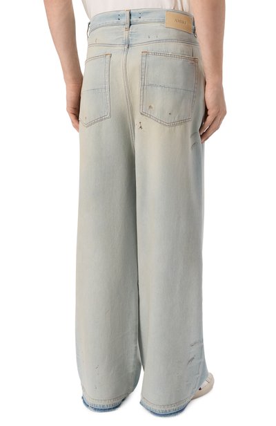 Джинсы AMIRI голубого цвета по цене 95650 руб., арт. AMBMJE1136, фото 4 Джинсы AMIRI, арт. AMBMJE1136, фото 4