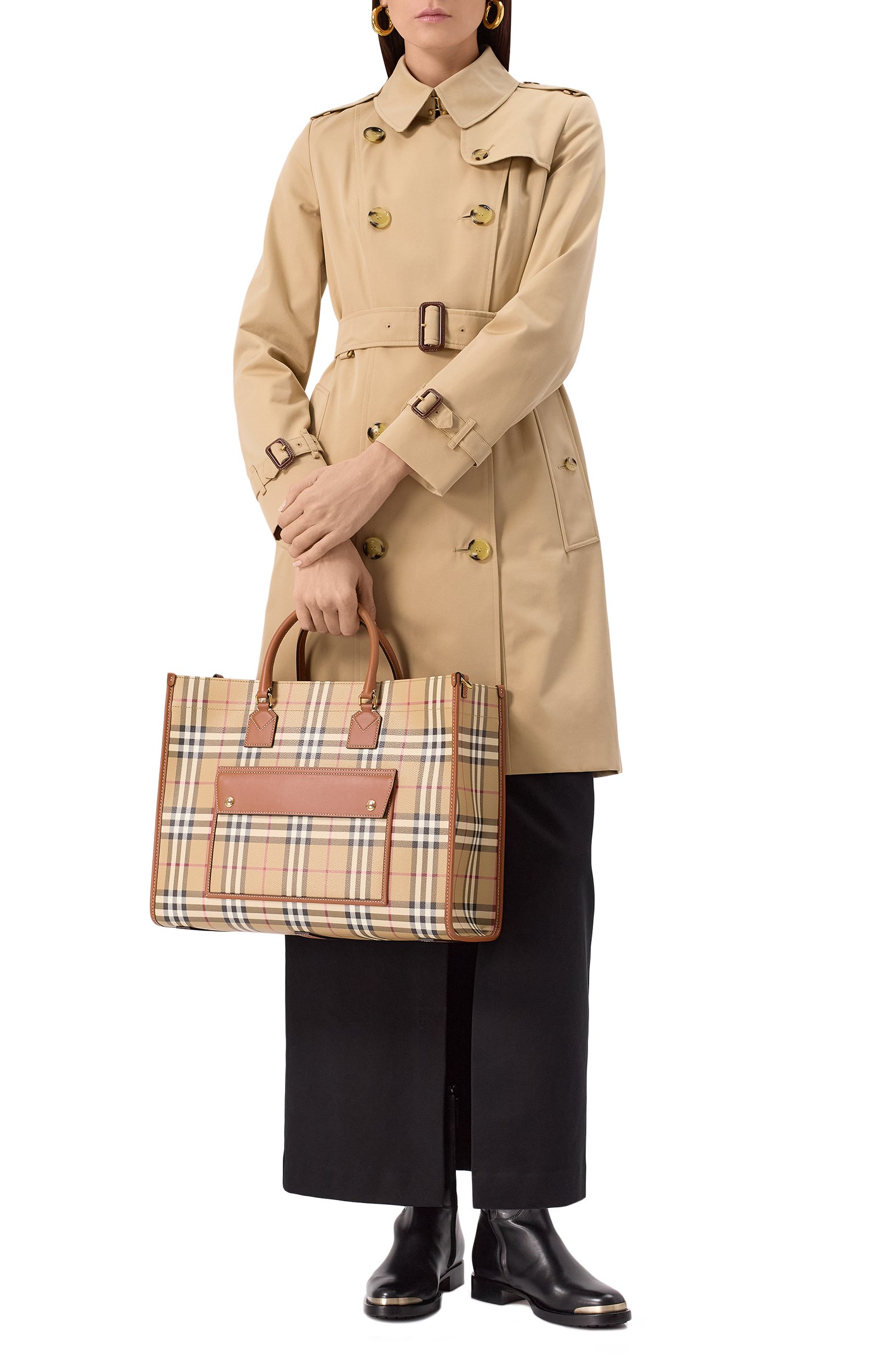 Сумка-тоут freya medium BURBERRY бежевого цвета по цене 206500 руб., арт. 8097568, фото 7 Сумка-тоут freya medium BURBERRY, арт. 8097568, фото 7