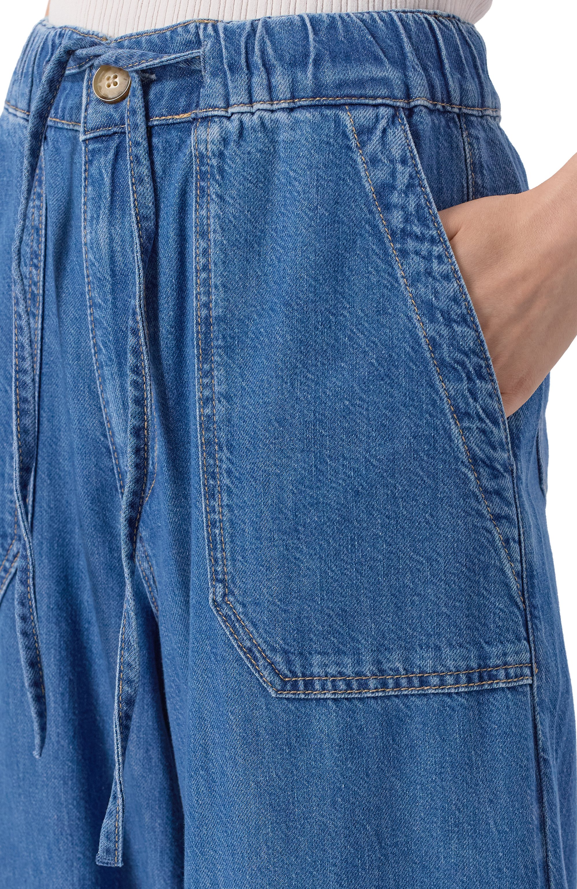 Джинсы rumi PAIGE синего цвета по цене 42400 руб., арт. 1J52Q26-C800, фото 4 Джинсы rumi PAIGE, арт. 1J52Q26-C800, фото 4