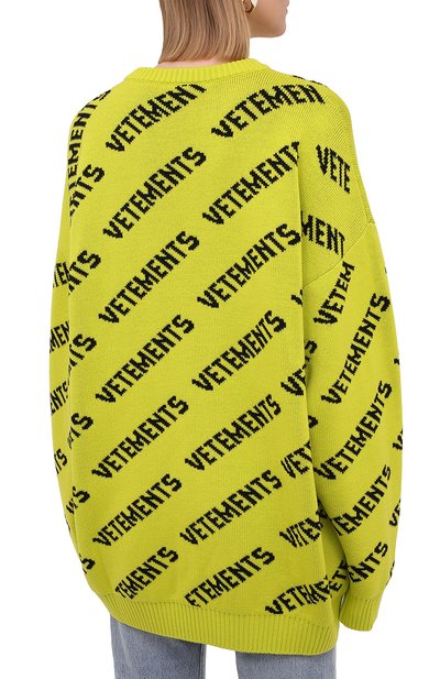 Шерстяной свитер VETEMENTS зеленого цвета по цене 96550 руб., арт. UA52KN600Y 2901/W, фото 4 Шерстяной свитер VETEMENTS, арт. UA52KN600Y 2901/W, фото 4