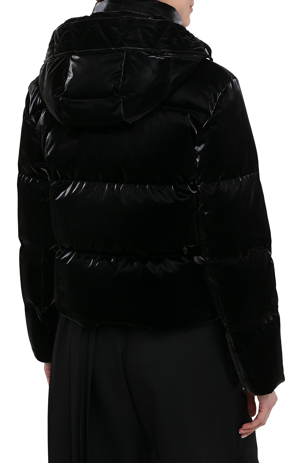 Пуховая куртка OFF-WHITE черного цвета по цене 128000 руб., арт. 0WEA213F20FAB0011000, фото 4 Пуховая куртка OFF-WHITE, арт. 0WEA213F20FAB0011000, фото 4