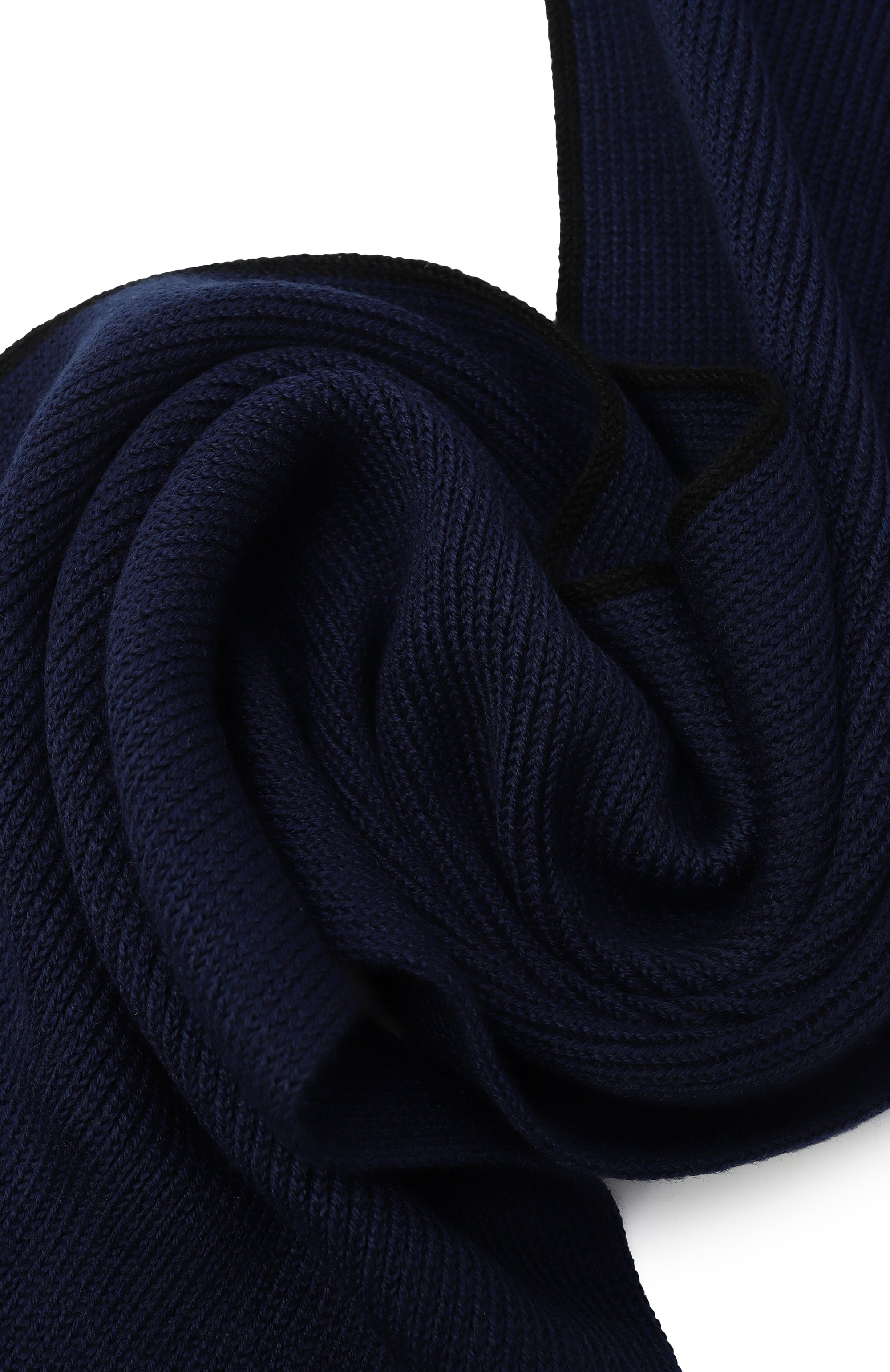 Комплект из шапки и шарфа HUGO темно-синего цвета по цене 13200 руб., арт. 50517757, фото 6 Комплект из шапки и шарфа HUGO, арт. 50517757, фото 6