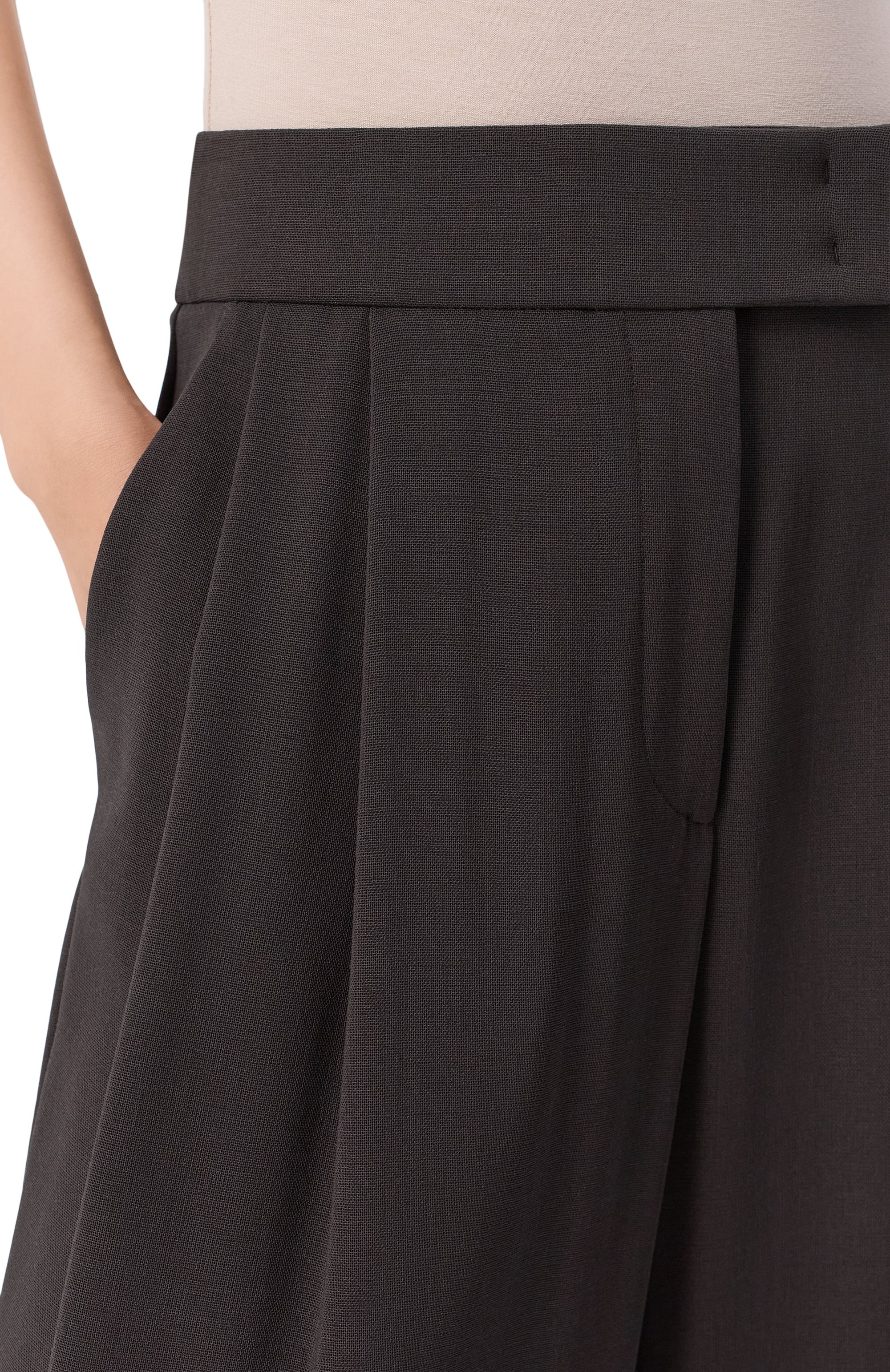 Шерстяные брюки GIORGIO ARMANI темно-коричневого цвета по цене 215000 руб., арт. GW001968/TE17230, фото 5 Шерстяные брюки GIORGIO ARMANI, арт. GW001968/TE17230, фото 5